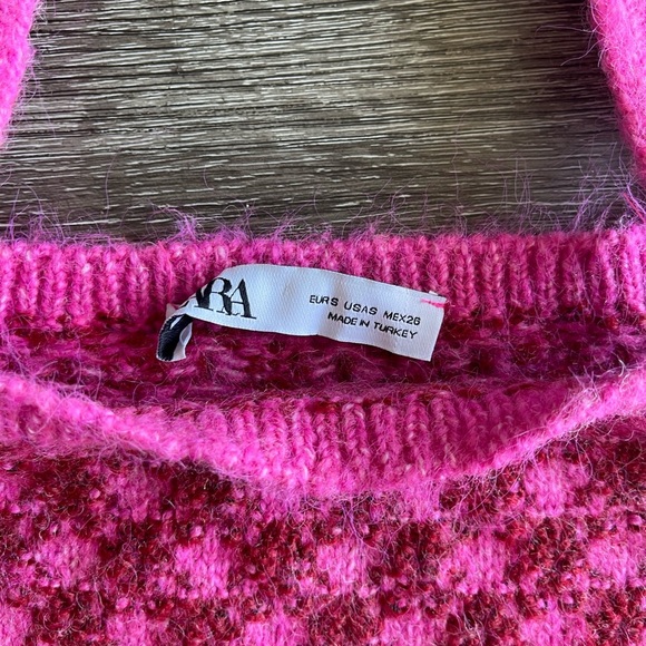 Zara Bright Pink Knit Top - Picture 3 of 5